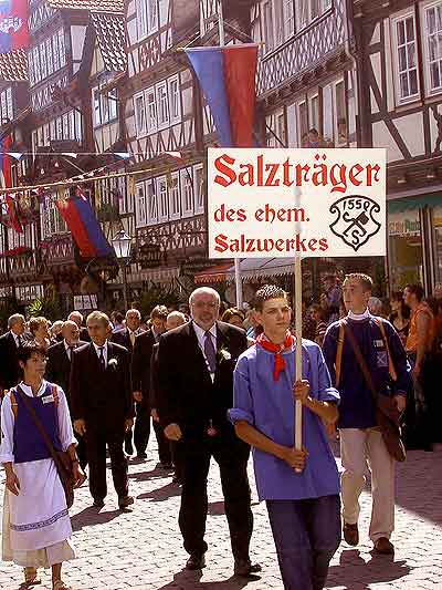 Vorne weg