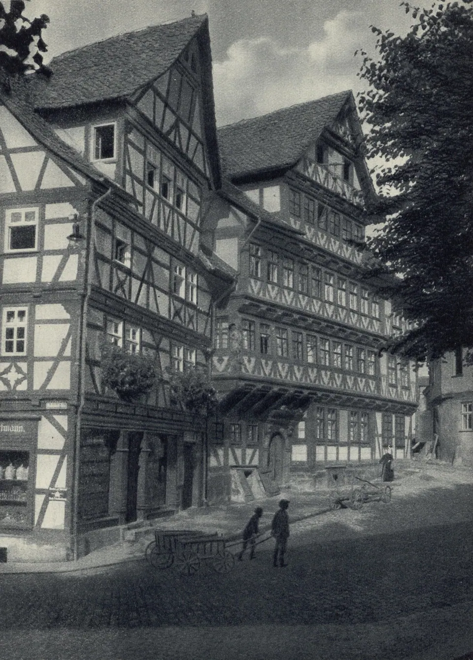 Eine Straße in Allendorf